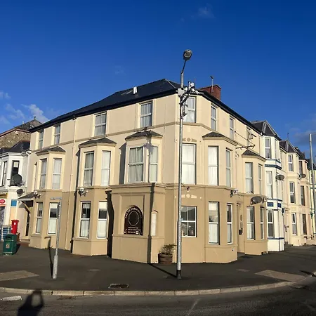 The Victoria Hotel Pwllheli Exterior photo